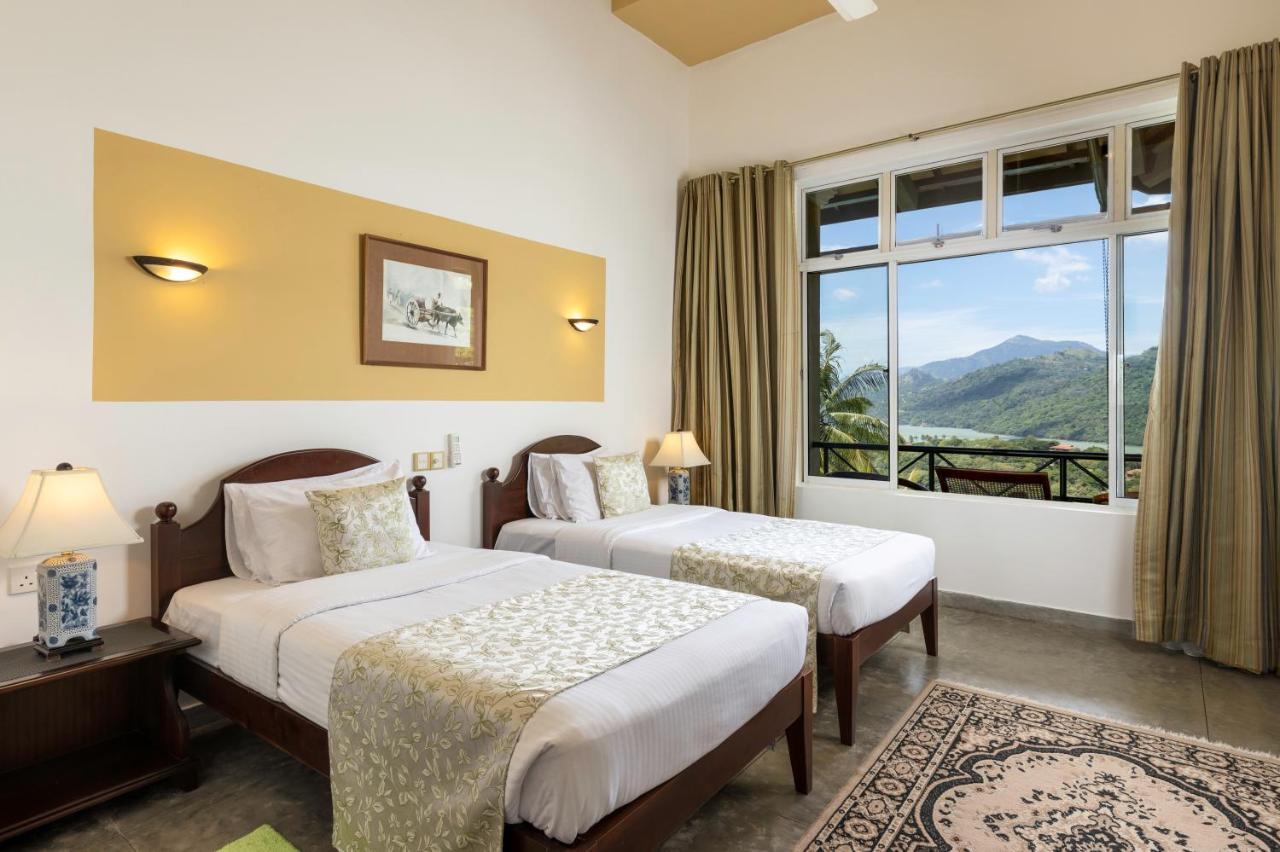 The Albatross, Kandy Digana Exteriör bild